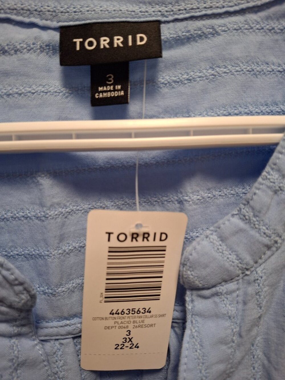 Torrid Puff Sleeve Button Front Top - Picture 5 of 7